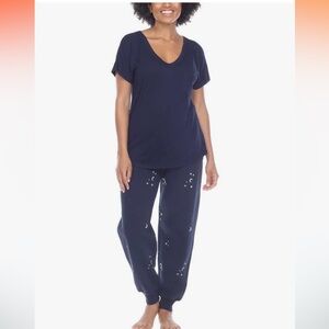 Honeydew Ladies' 2 Piece Embroidered Lounge Set moon & stars